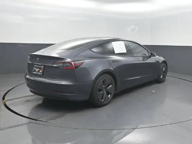 2021 Tesla Model 3 Standard Range Plus Rear-Wheel Drive