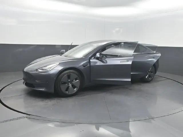 2021 Tesla Model 3 Standard Range Plus Rear-Wheel Drive