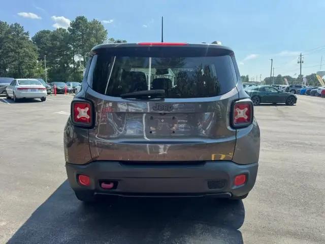 2017 Jeep Renegade Trailhawk 4x4