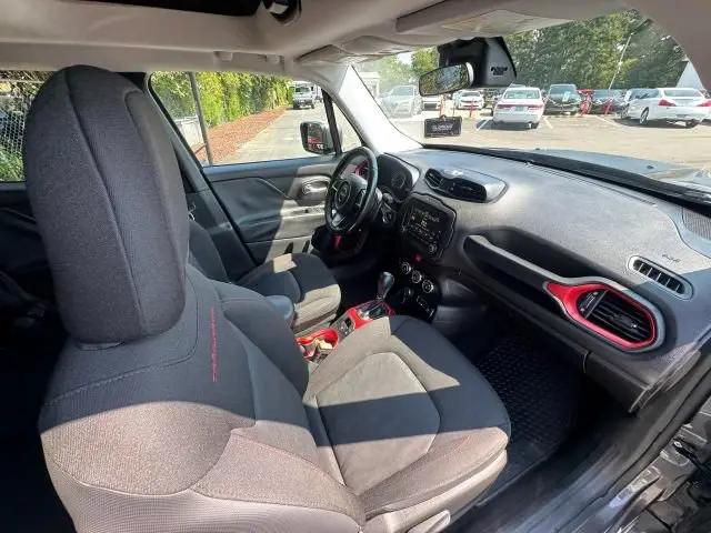 2017 Jeep Renegade Trailhawk 4x4