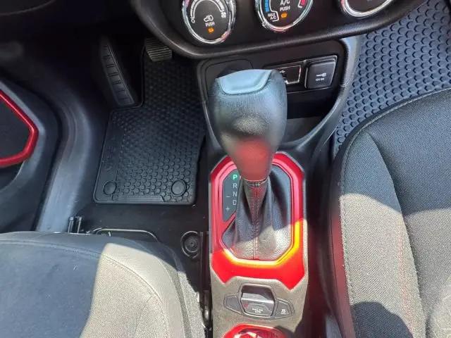 2017 Jeep Renegade Trailhawk 4x4