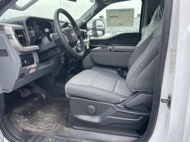 2026 Ford F-550 XL