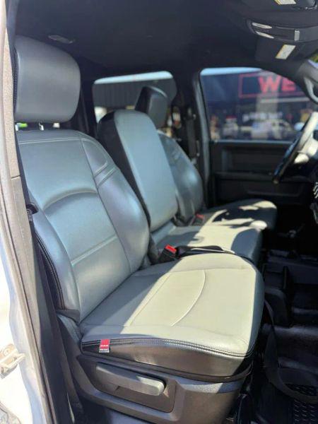 2023 Ram 3500 Tradesman Crew Cab 4x4 8 Box