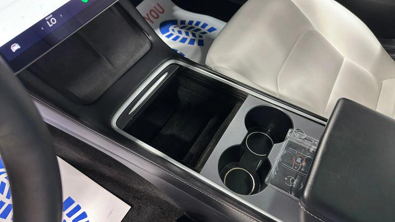 2021 Tesla Model 3 Standard Range Plus Rear-Wheel Drive