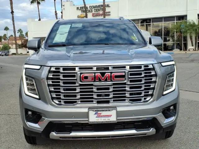 2025 GMC Yukon 4WD Denali