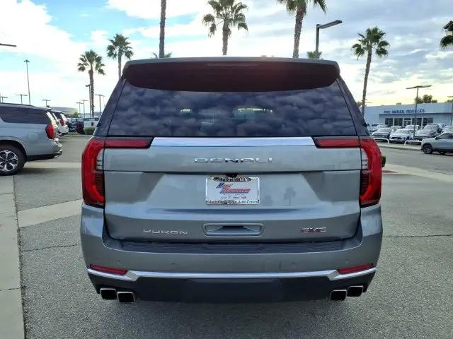 2025 GMC Yukon 4WD Denali