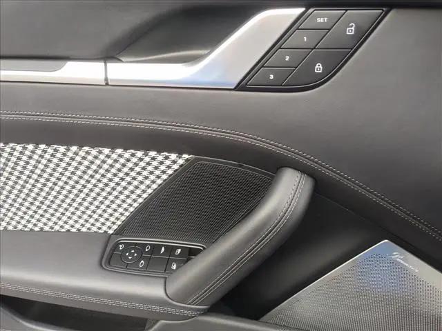 2024 Porsche 911 Turbo S Cabriolet