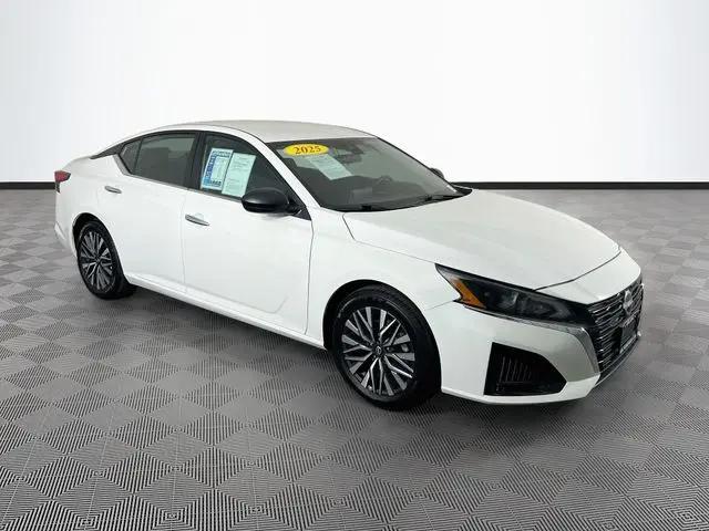 2025 Nissan Altima SV FWD for sale in Selma, CA