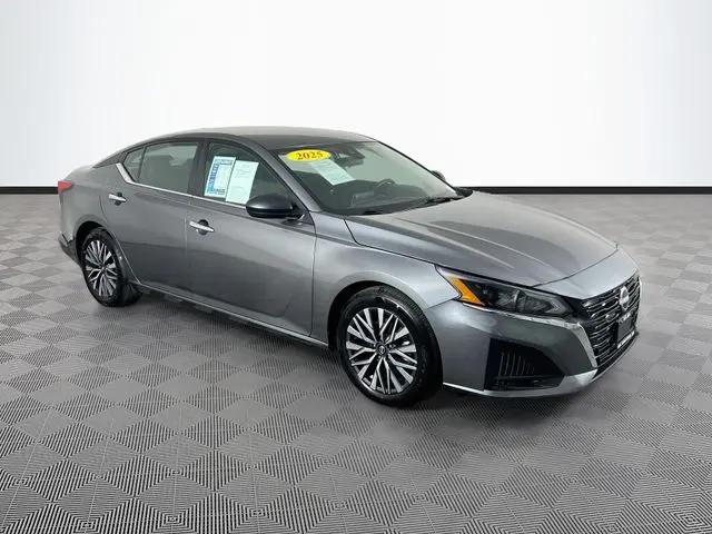 2025 Nissan Altima SV FWD for sale in Selma, CA