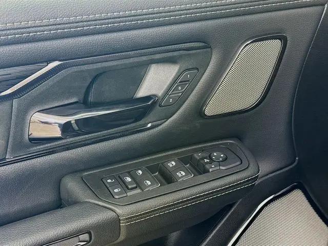 2025 Ram 1500 Rebel Crew Cab 4x4 57 Box