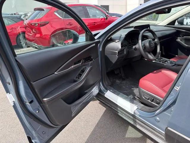 2026 Mazda CX-30 2.5 S Carbon Edition