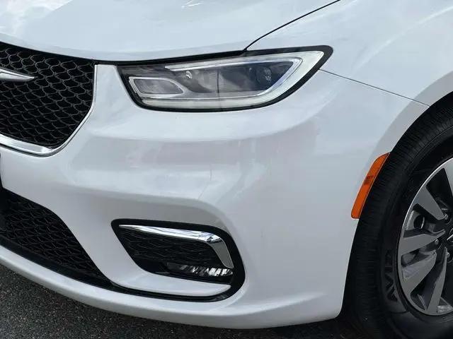 2023 Chrysler Pacifica Hybrid Limited