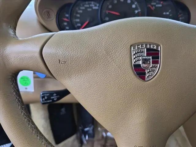 2004 Porsche 911 Carrera