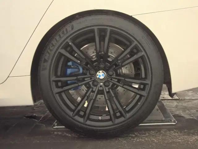 2020 BMW M5 Standard