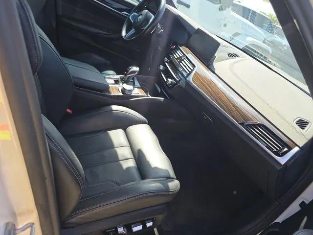 2020 BMW M5 Standard