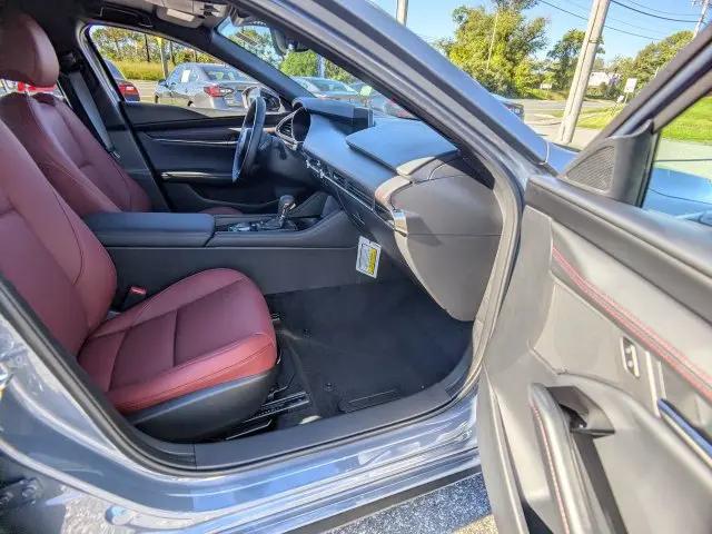 2026 Mazda Mazda3 2.5 S Carbon Edition