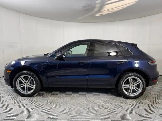 2020 Porsche Macan Macan