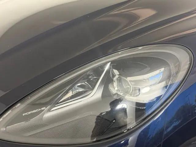 2020 Porsche Macan Macan