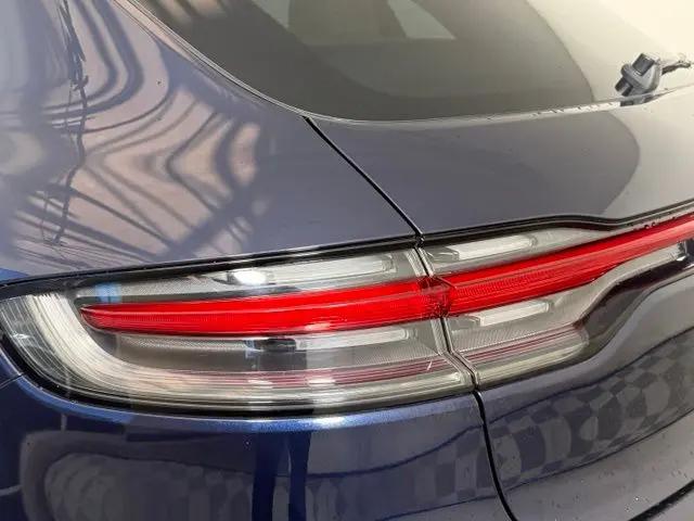 2020 Porsche Macan Macan
