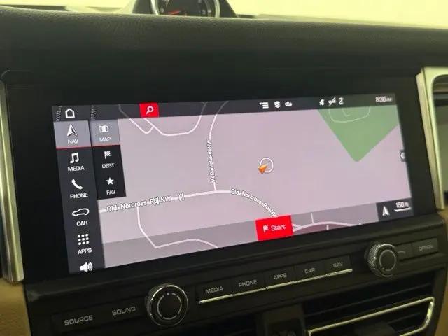 2020 Porsche Macan Macan