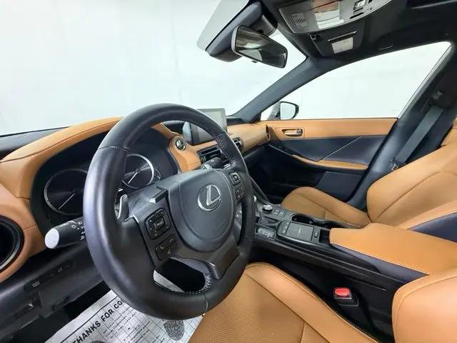 2025 Lexus IS 350 F SPORT Design