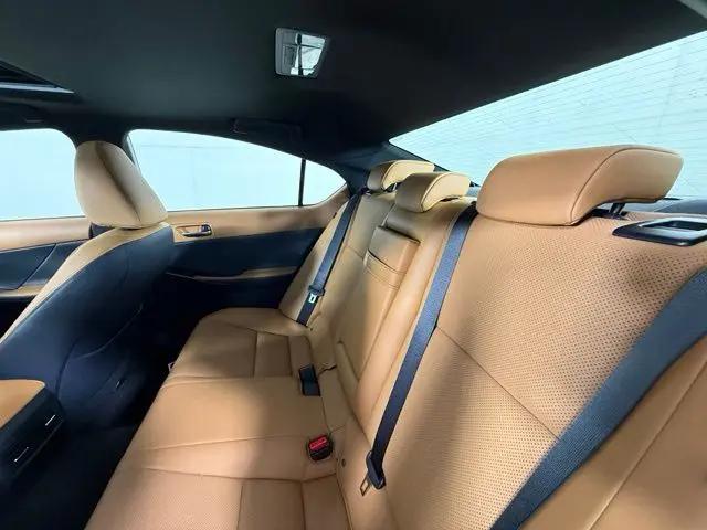 2025 Lexus IS 350 F SPORT Design