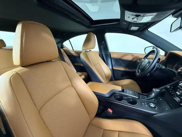 2025 Lexus IS 350 F SPORT Design