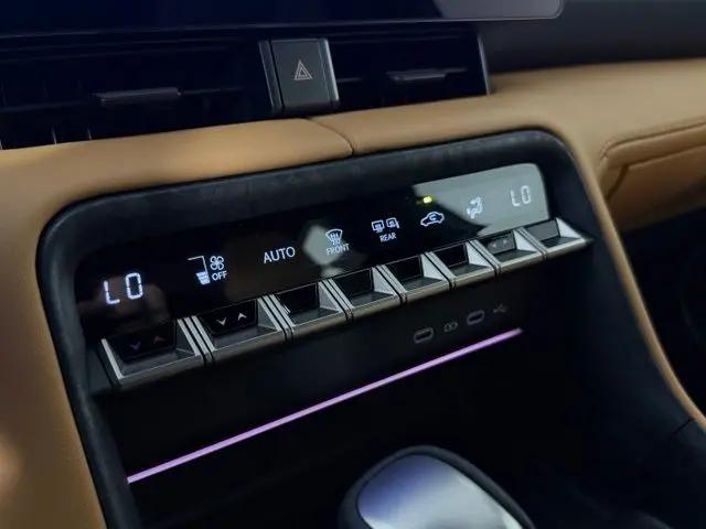 2026 Lexus IS 350 F SPORT Design