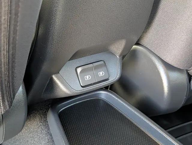 2024 Nissan LEAF SV PLUS