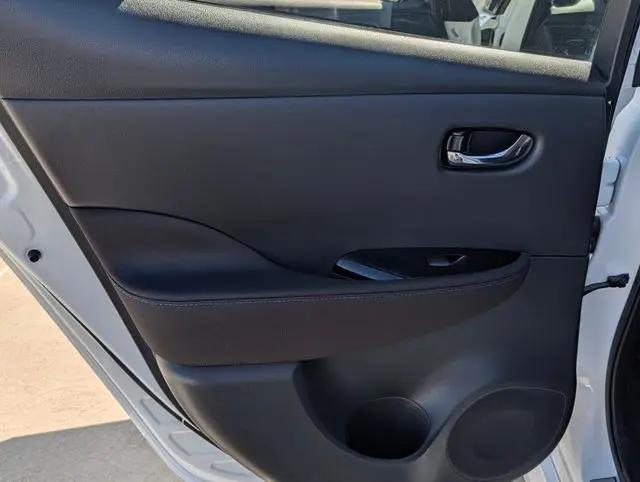 2024 Nissan LEAF SV PLUS