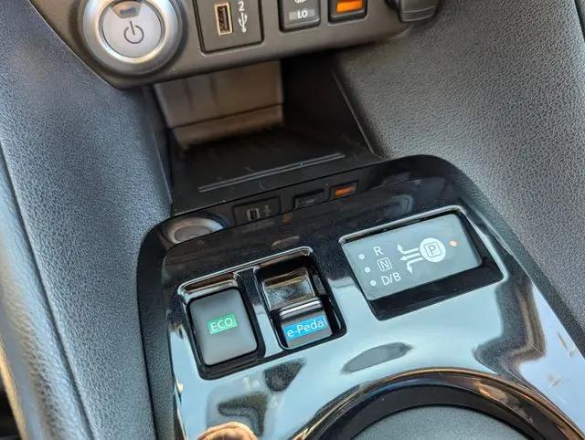 2024 Nissan LEAF SV PLUS