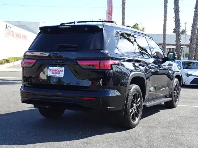 2024 Toyota Sequoia SR5