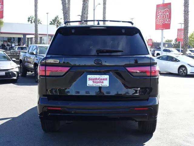 2024 Toyota Sequoia SR5