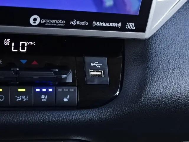 2024 Toyota Sequoia SR5