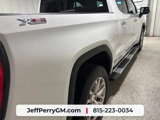 2021 GMC Sierra 1500 4WD Crew Cab Short Box SLT