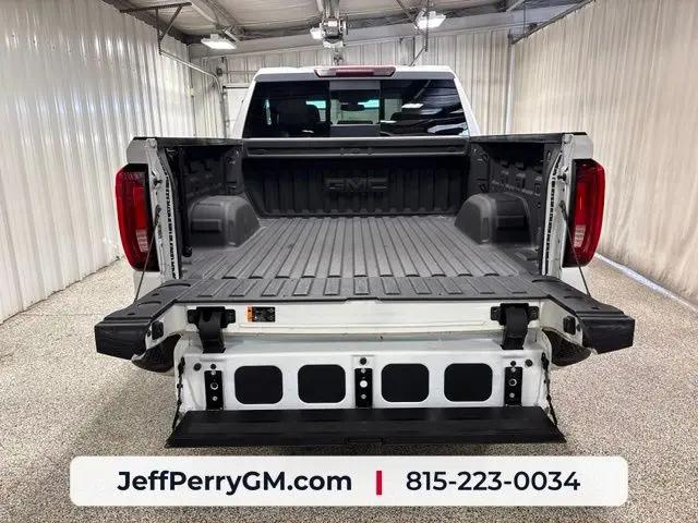 2021 GMC Sierra 1500 4WD Crew Cab Short Box SLT