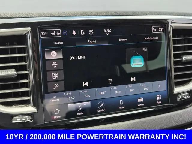 2024 Chrysler Pacifica Touring L