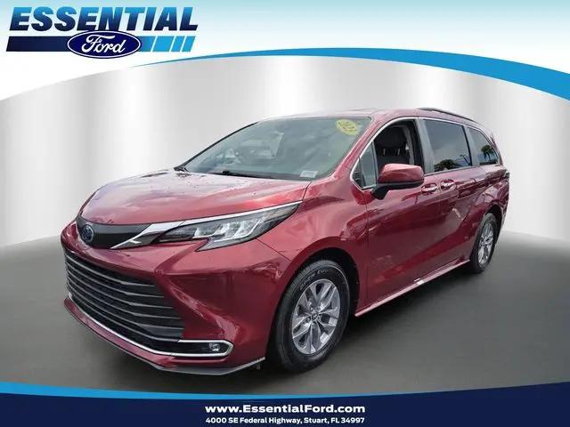 2023 Toyota Sienna XLE for sale in Stuart, FL