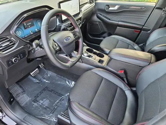 2024 Ford Escape ST-Line Select