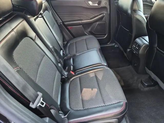 2024 Ford Escape ST-Line Select