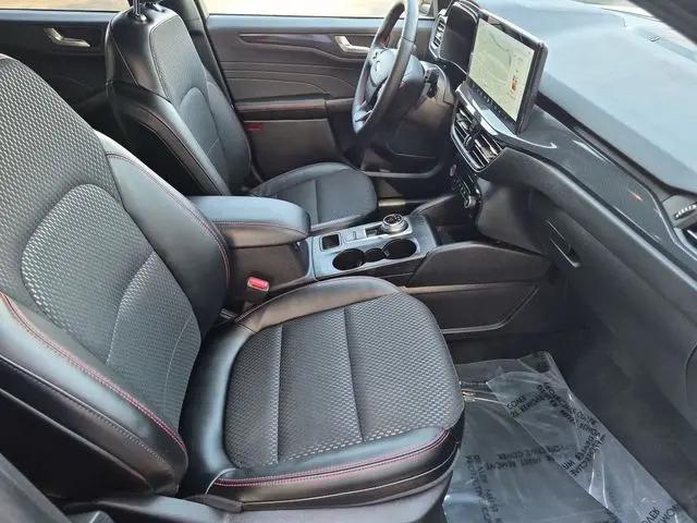2024 Ford Escape ST-Line Select