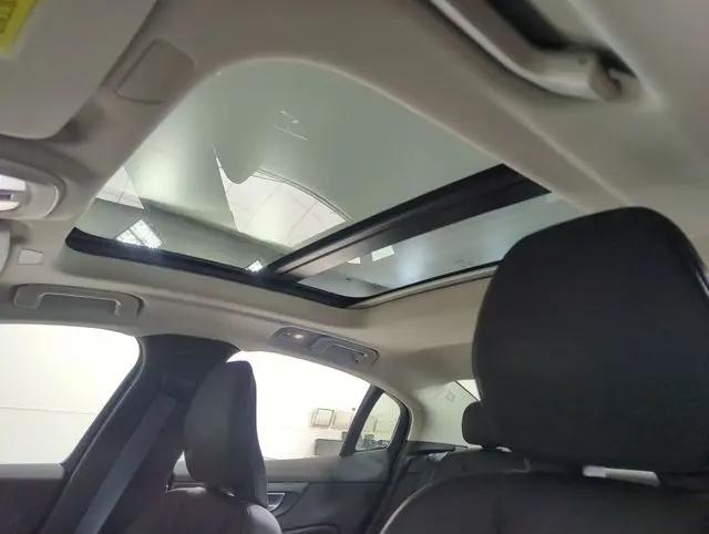 2024 Volvo S60 B5 Plus Dark Theme