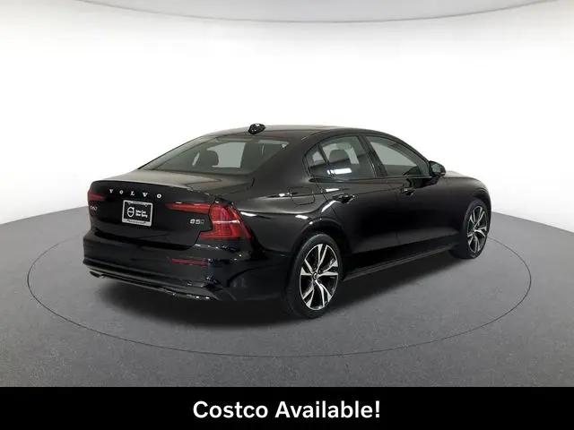2024 Volvo S60 B5 Plus Dark Theme