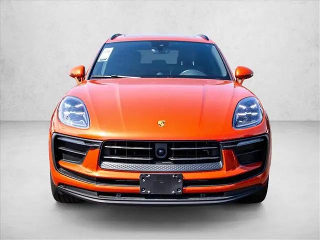 2023 Porsche Macan Macan