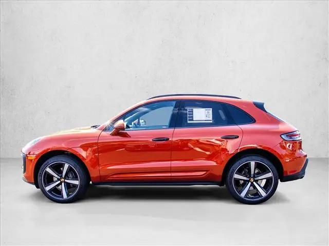 2023 Porsche Macan Macan