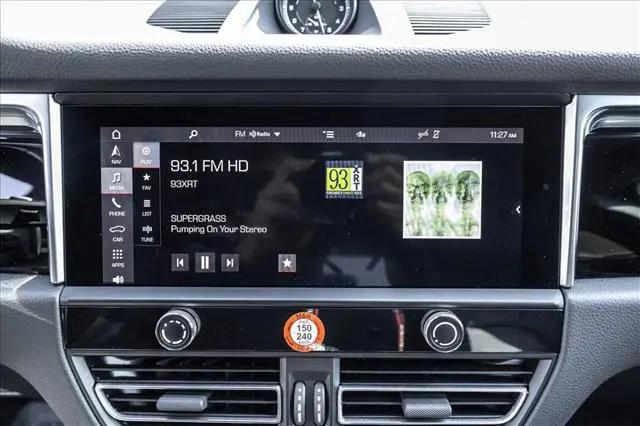 2023 Porsche Macan Macan