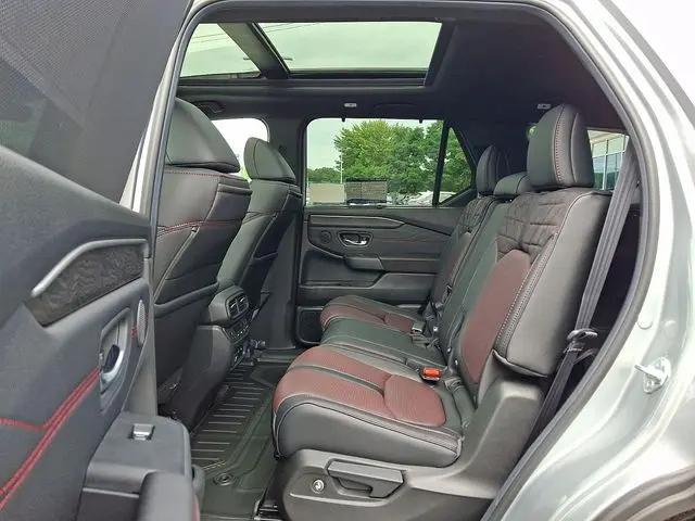 2026 Honda Pilot Black Edition