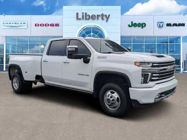 2022 Chevrolet Silverado 3500HD 4WD Crew Cab Long Bed High Country for sale in Hinesville, GA