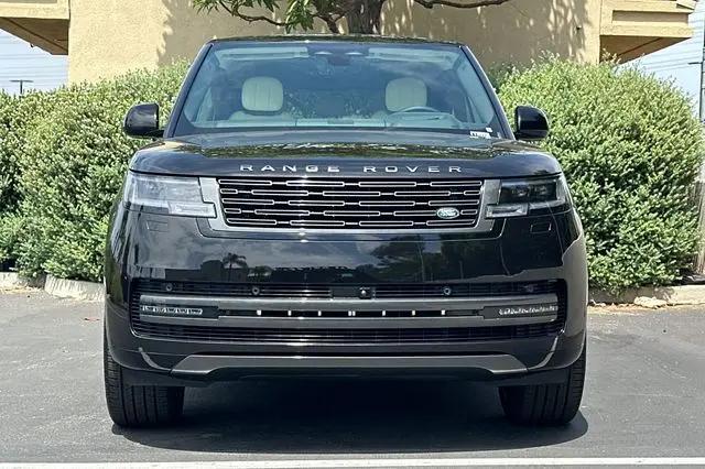 2026 Land Rover Range Rover P400 SE 7 Seat