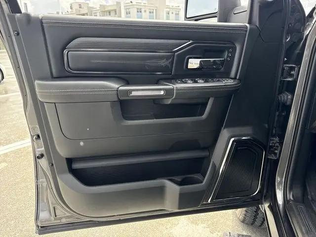 2023 Ram 2500 Limited Crew Cab 4x4 64 Box